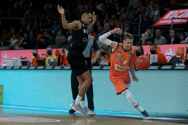 于任何球员 于任何球员