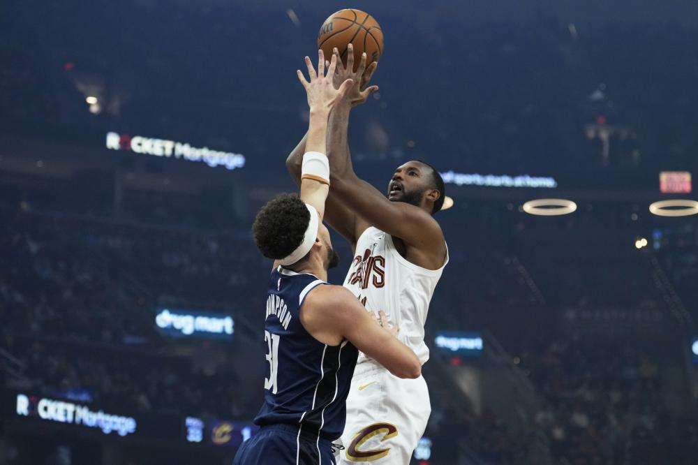 9次助攻 9次助攻